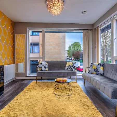 Luxury Apt In Bristol With Garden View Apartmán Bristol