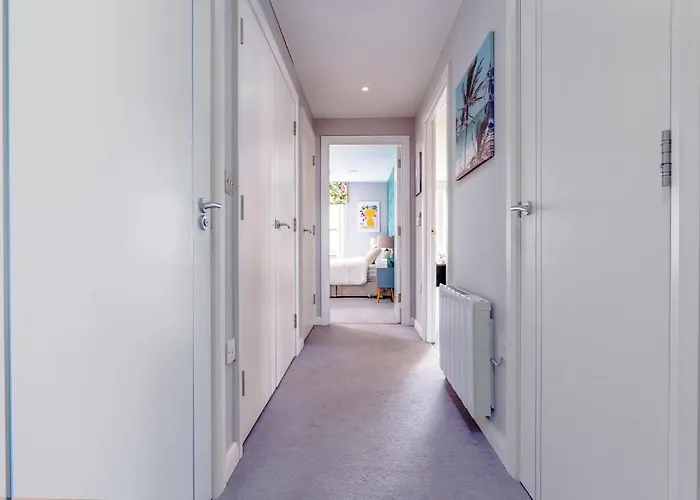 Quiet Garden View Flat By Portland Square Apartmán Bristol